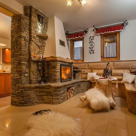 Chalpa U Zbojnika Guest house *